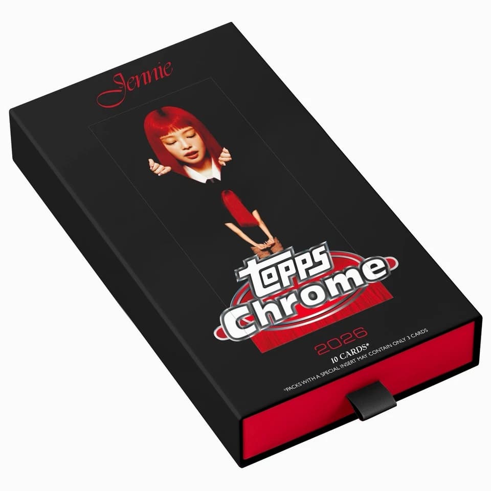(Pre order) 2026 Topps Chrome x JENNIE